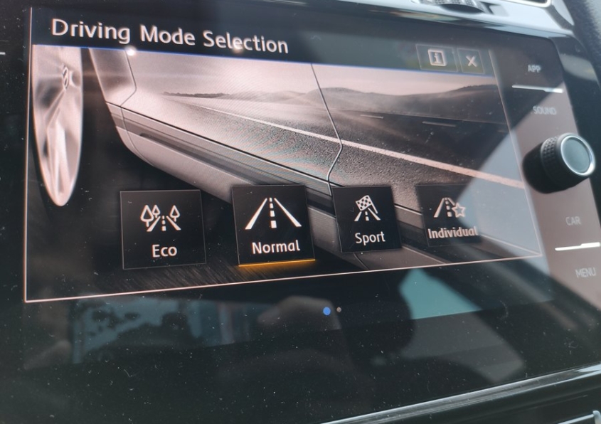 Golf Sport RLine 2.0 TDI 110kW 150CV DSG