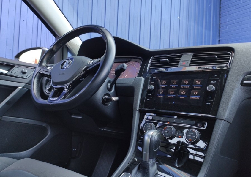 Golf Sport RLine 2.0 TDI 110kW 150CV DSG