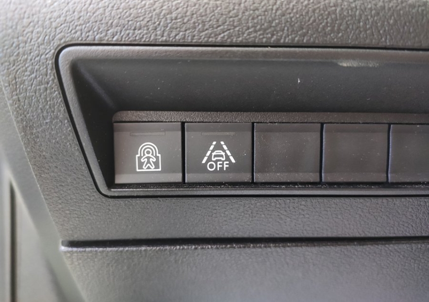 CITROEN Berlingo Talla M BlueHDi 100 SHINE