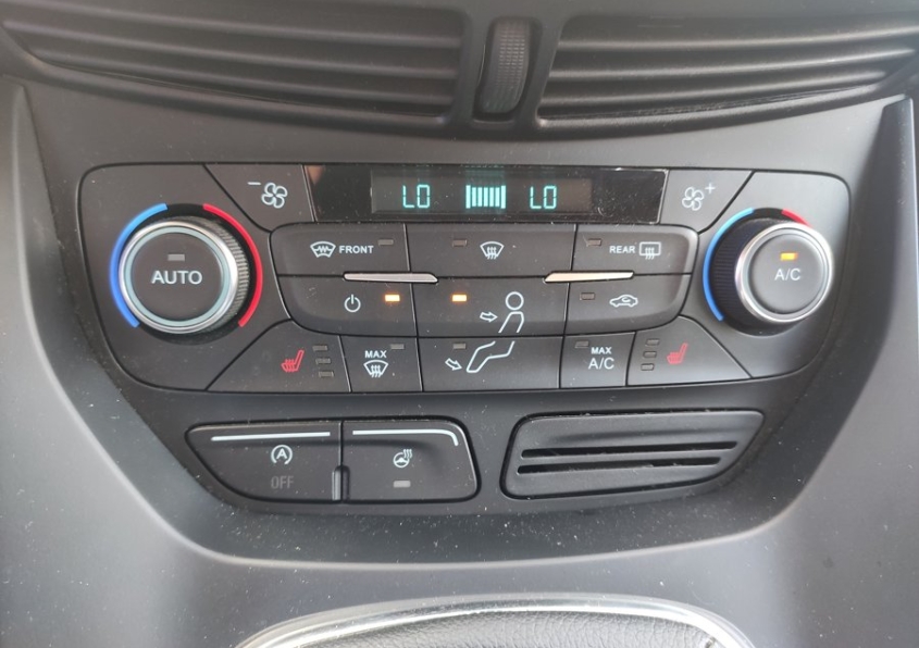 FORD Kuga 2.0 TDCi 150 4×4 ASS Titanium