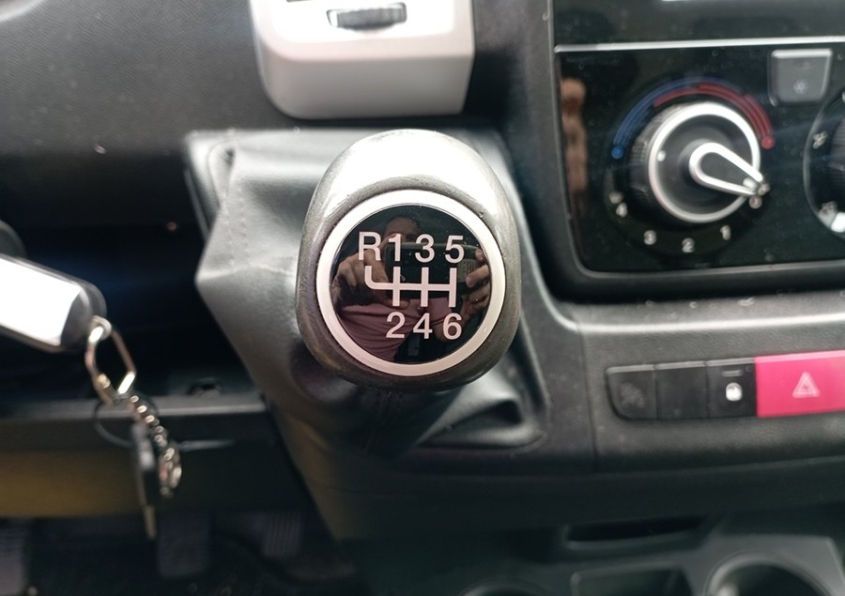 FIAT Ducato 35 2.3 Mjet Furgon Medio Alto 96kW 130C