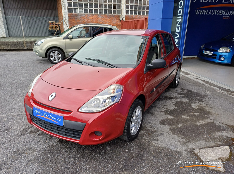 RENAULT CLIO 1.2 16V 75 CV AUTHENTIQUE