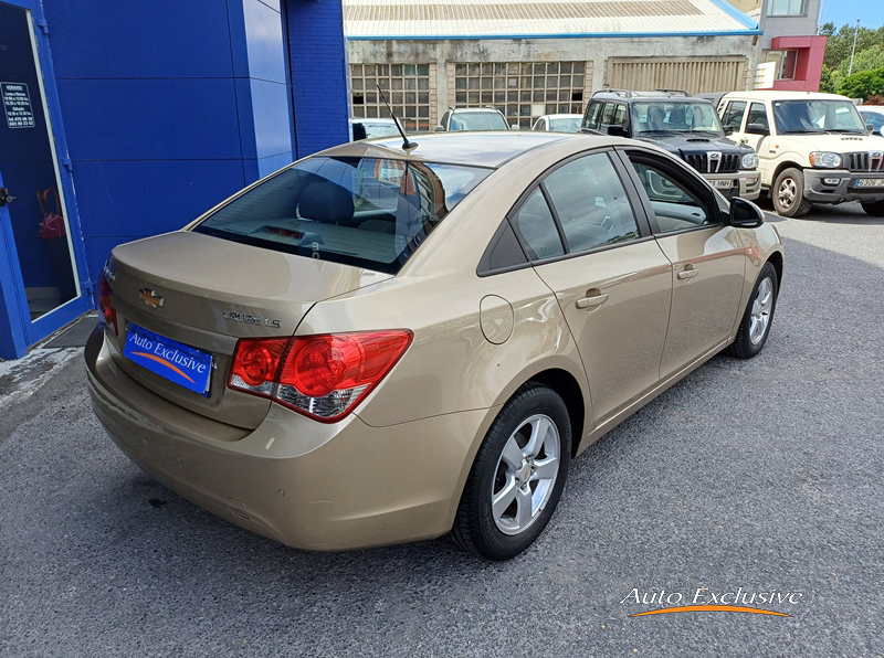 CHEVROLET CRUZE 1.6 16V LS +