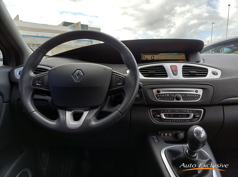 RENAULT GRAND SCENIC DYNAMIQUE DCI 130CV 7 PLAZAS