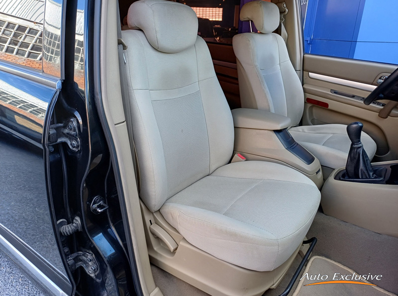 SSANGYONG RODIUS 2.7 XDI LIMITED