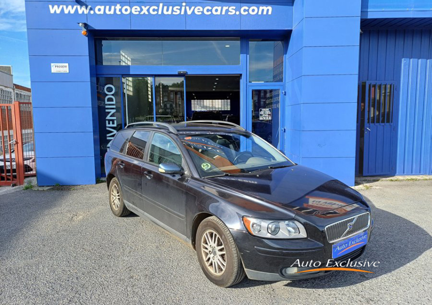 VOLVO V50 1.6 MOMENTUM 5P