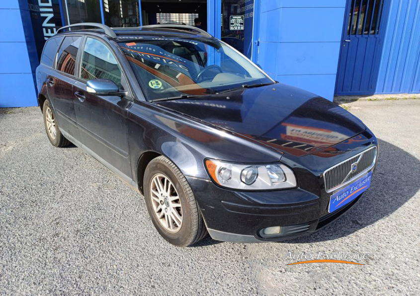 VOLVO V50 1.6 MOMENTUM 5P