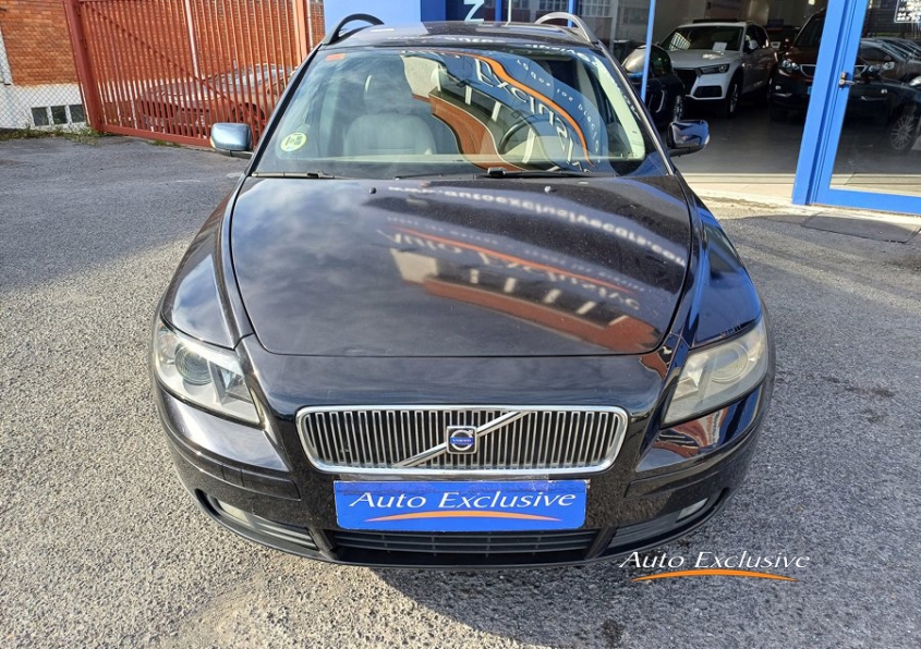 VOLVO V50 1.6 MOMENTUM 5P