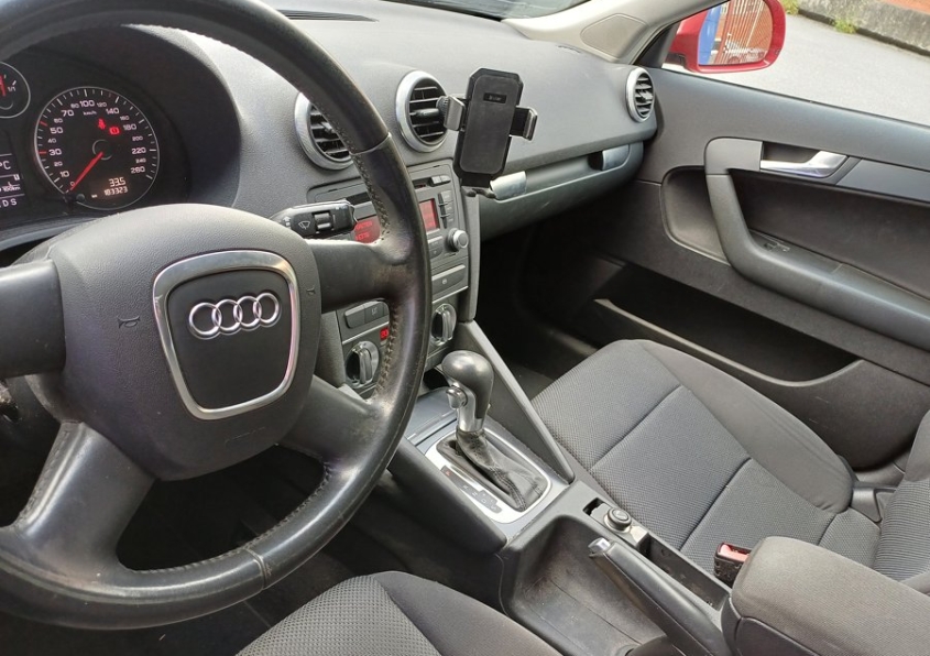 AUDI A3 1.9 TDI 105CV ATTRACTION S TRONIC 5P