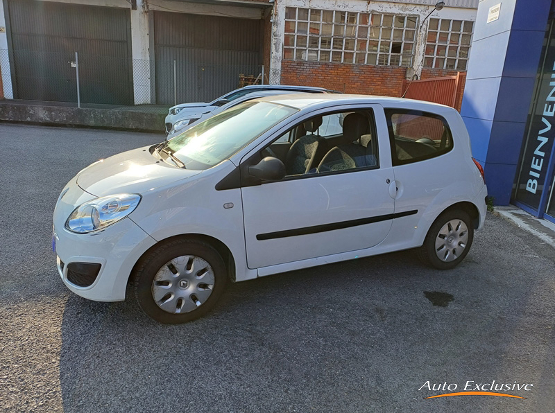 RENAULT TWINGO 1.2 AUTHENTIQUE