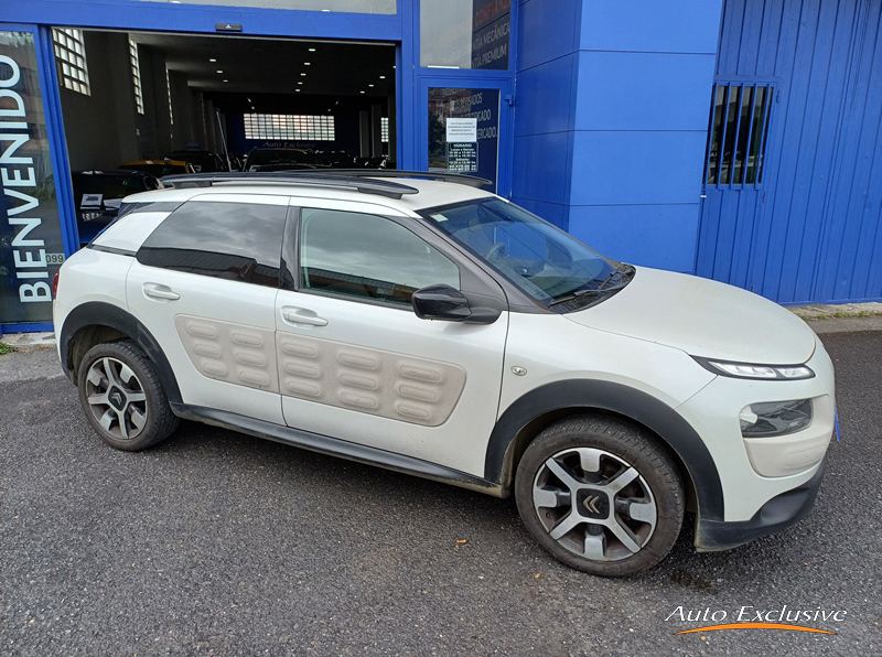 CITROEN C4 CACTUS 1.6 BLUEHDI 73 KW SHINE 5P.