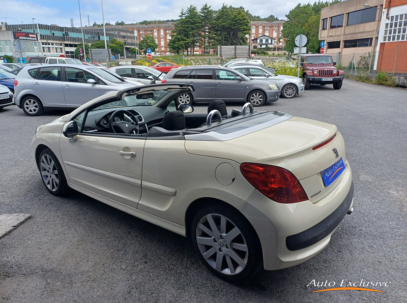 PEUGEOT 207 CC 1.6 HDI 110 FAP 2P