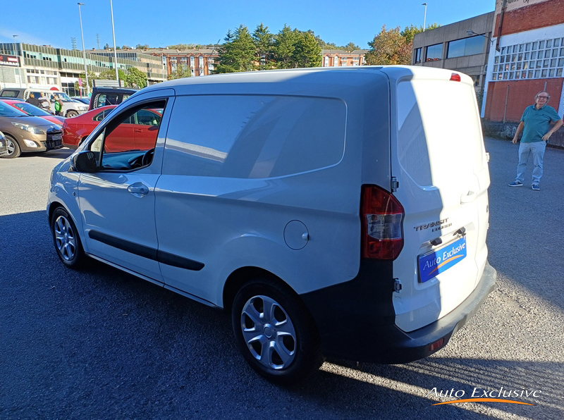 FORD TRANSIT COURIER 1.5 TDCI 55 KW TREND 4P