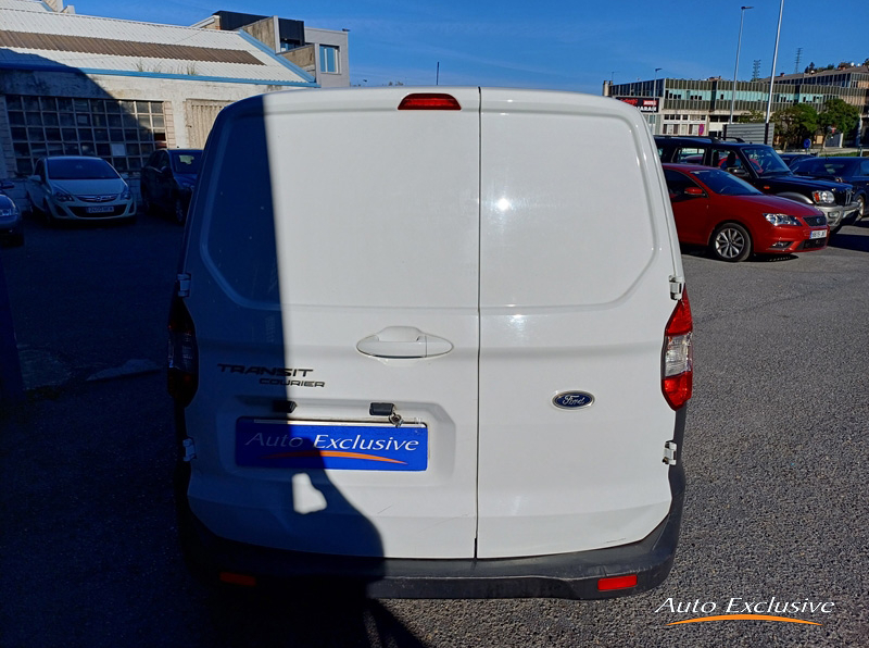 FORD TRANSIT COURIER 1.5 TDCI 55 KW TREND 4P