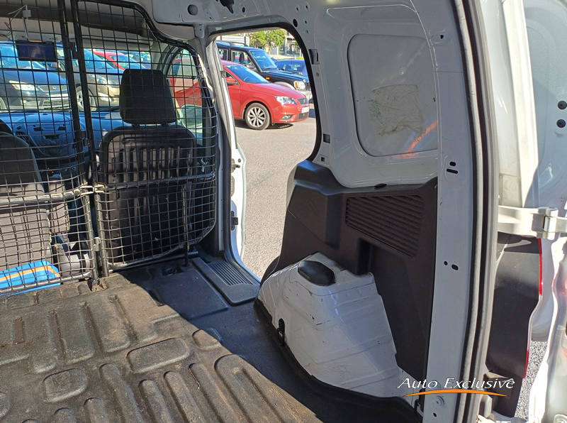 FORD TRANSIT COURIER 1.5 TDCI 55 KW TREND 4P