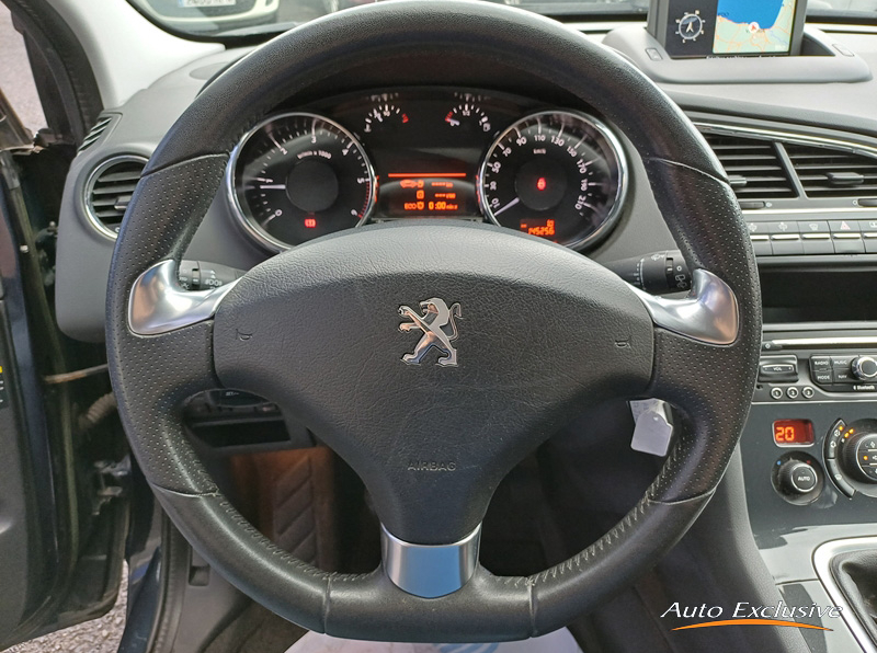 PEUGEOT 5008 2.0 BLUE HDI ALLURE