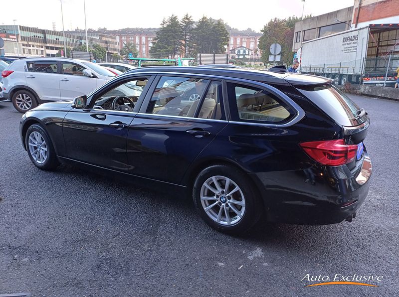 BMW SERIE 3 320I AUTO TOURING 5P