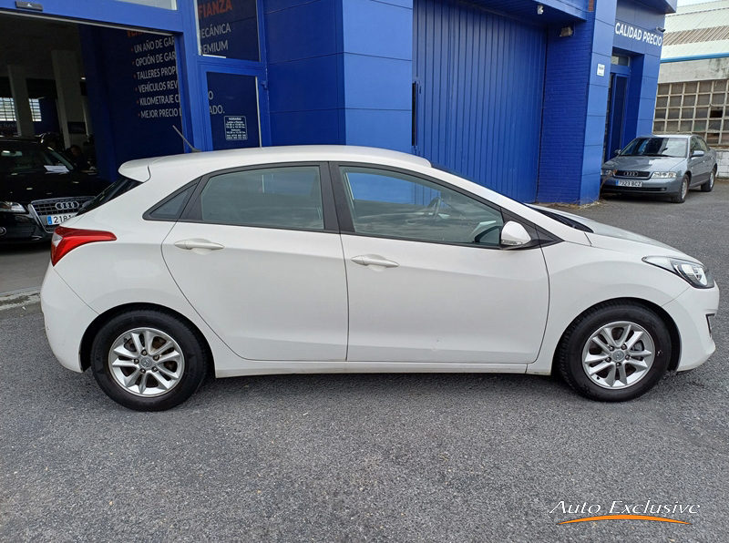 HYUNDAI I30 1.4 CRDI TECNO 66KW 90CV 5P