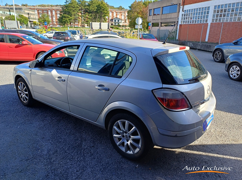 OPEL ASTRA 1.6 ENJOY 5P 105 CV