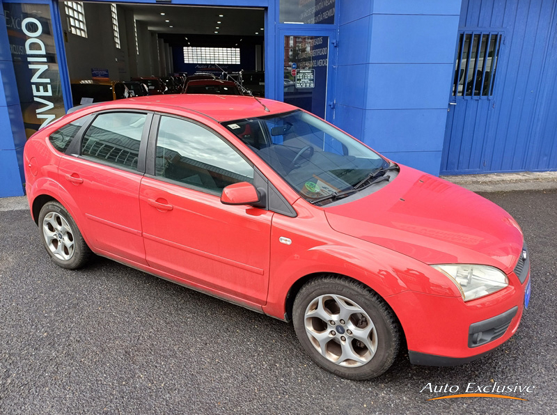 FORD FOCUS 1.6 TREND 5P