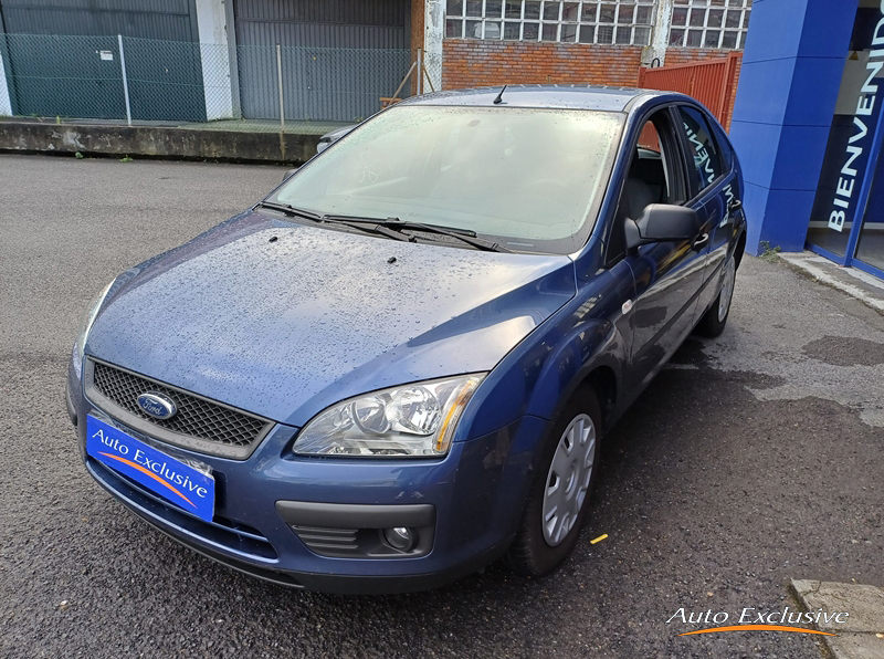 FORD FOCUS 1.6 TREND 5P