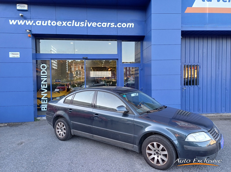 VOLKSWAGEN PASSAT 1.9 TDI ADVANCE 100 CV 4P