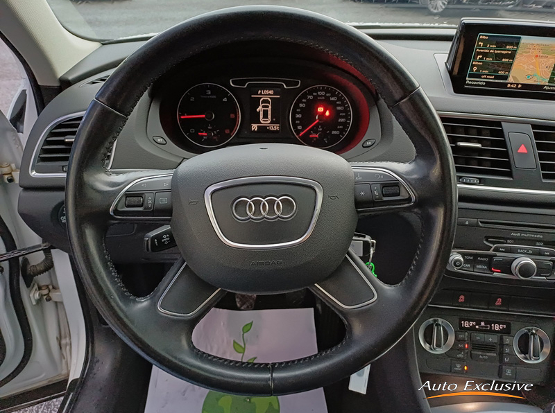 AUDI Q3 2.0 TDI AMBIENTE 140 CV 5P