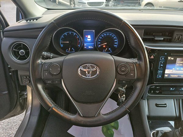 TOYOTA AURIS 1.2 120T ACTIVE