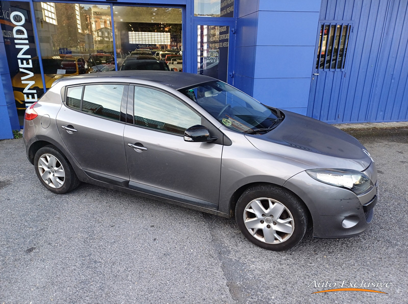 RENAULT MEGANE DYNAMIQUE DCI 110 CV ECO2 5P