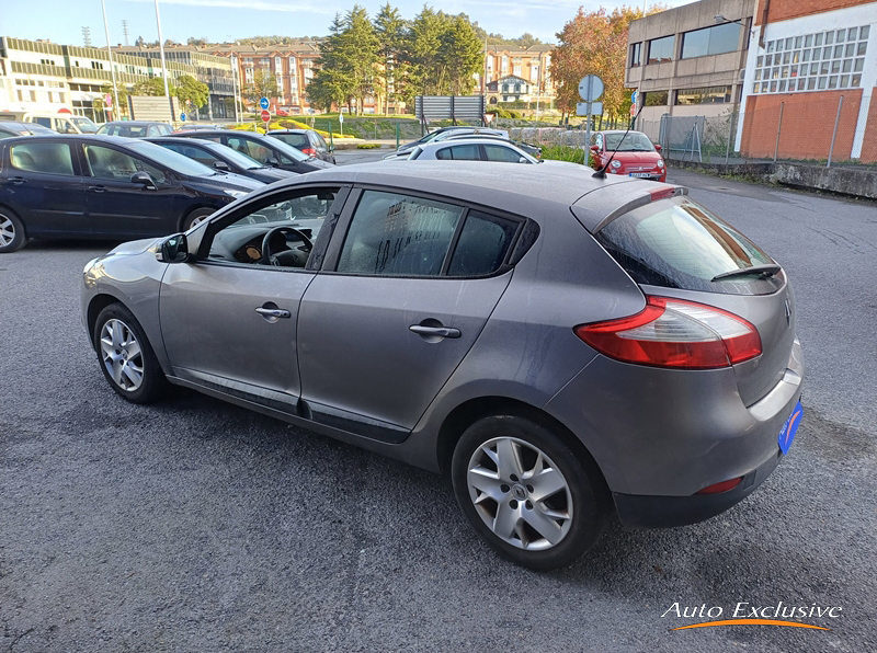 RENAULT MEGANE DYNAMIQUE DCI 110 CV ECO2 5P