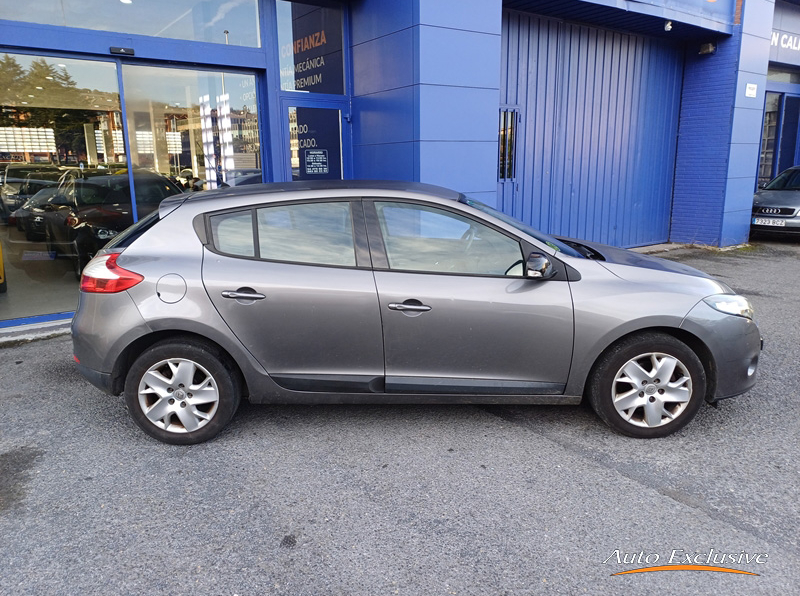 RENAULT MEGANE DYNAMIQUE DCI 110 CV ECO2 5P