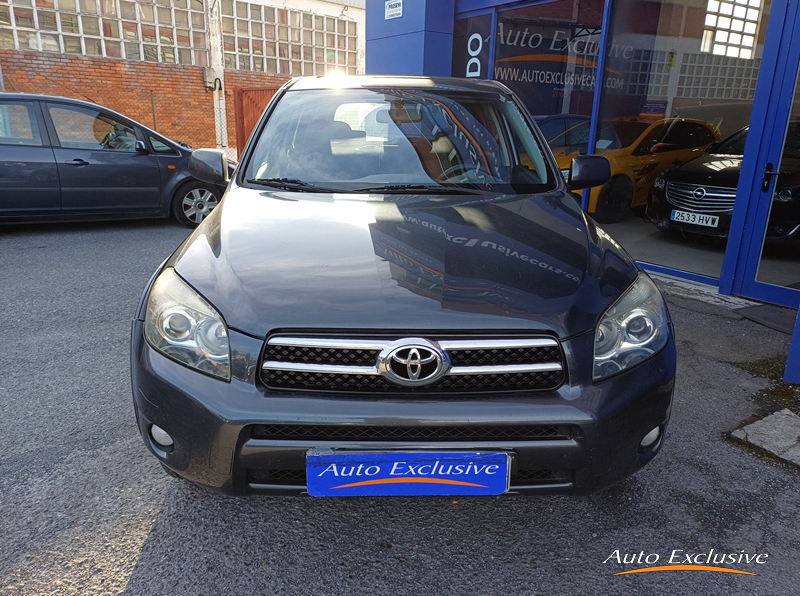 TOYOTA RAV4 D-4D 2.2 XR 4X4 177 CV