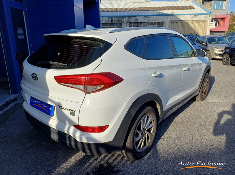 HYUNDAI TUCSON 1.6 GDI BLUEDRIVE ESSENCE 4X2