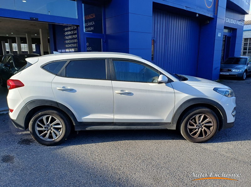 HYUNDAI TUCSON 1.6 GDI BLUEDRIVE ESSENCE 4X2