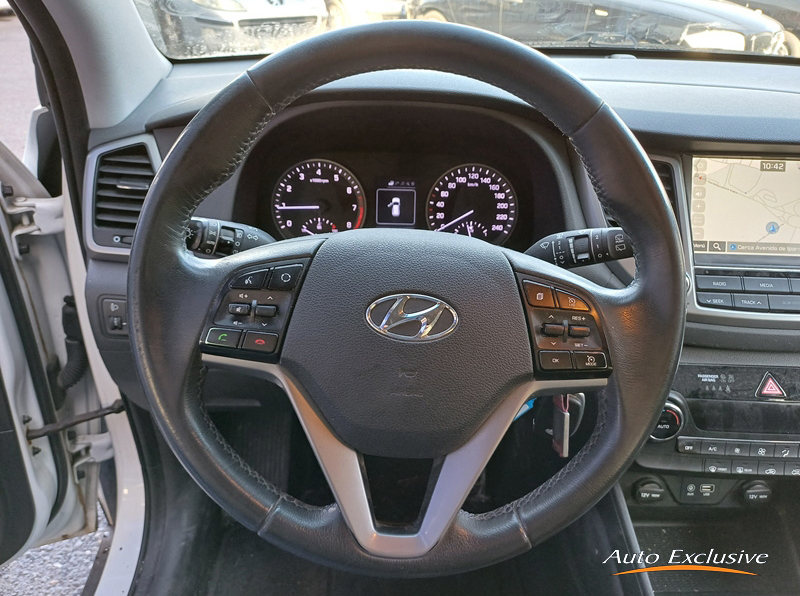 HYUNDAI TUCSON 1.6 GDI BLUEDRIVE ESSENCE 4X2