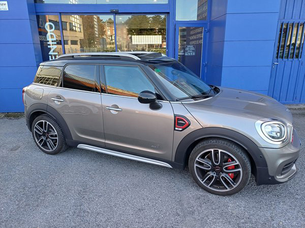 MINI COUNTRYMAN JOHN COOPER WORKS ALL4 AUTO