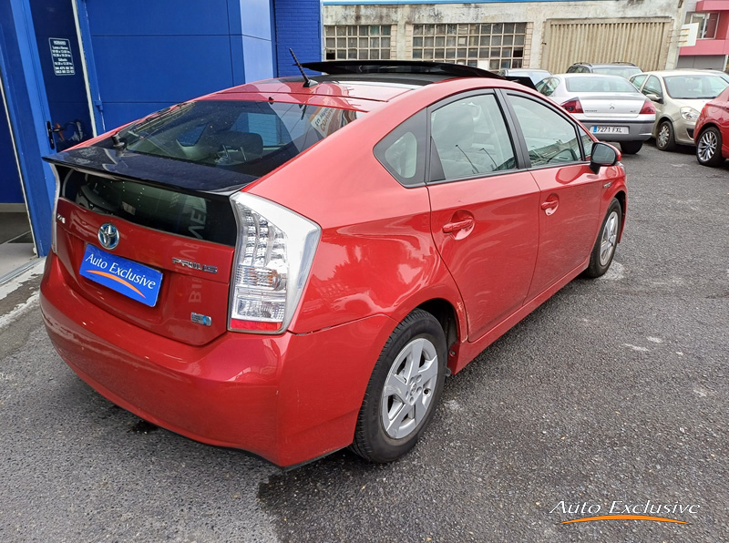 TOYOTA PRIUS 1.8 HSD ECO