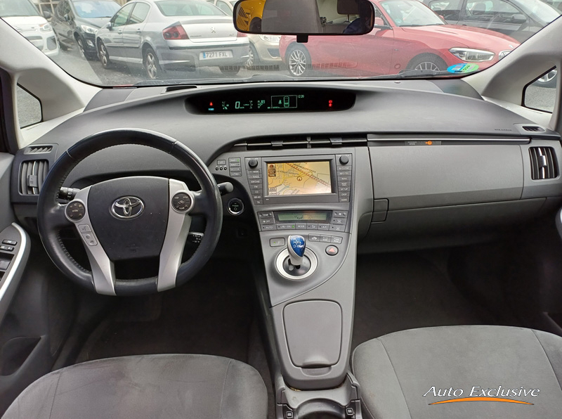 TOYOTA PRIUS 1.8 HSD ECO