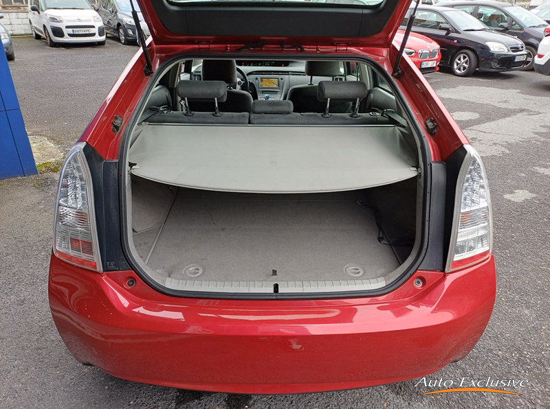 TOYOTA PRIUS 1.8 HSD ECO