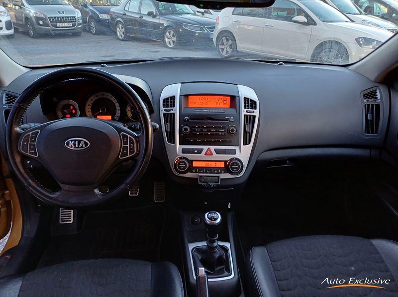 KIA CEED 2.0 CRDI 140 CV EMOTION