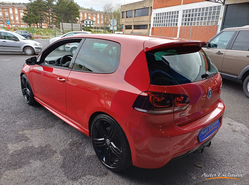 VOLKSWAGEN GOLF 2.0 TDI DSG 4MOTION R