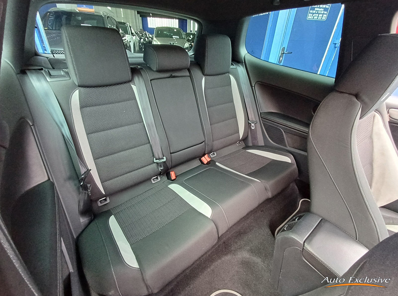 VOLKSWAGEN GOLF 2.0 TDI DSG 4MOTION R
