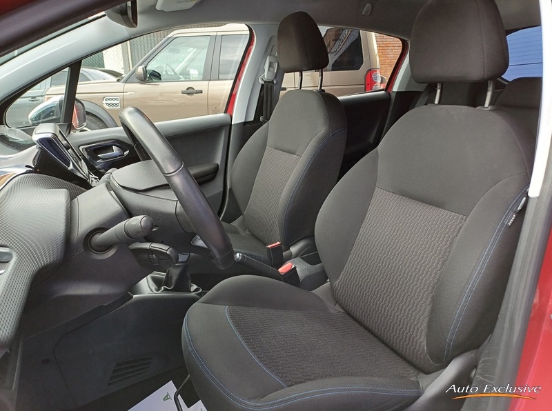 PEUGEOT 208 5P STYLE 1.2L PURETECH 82CV S&S