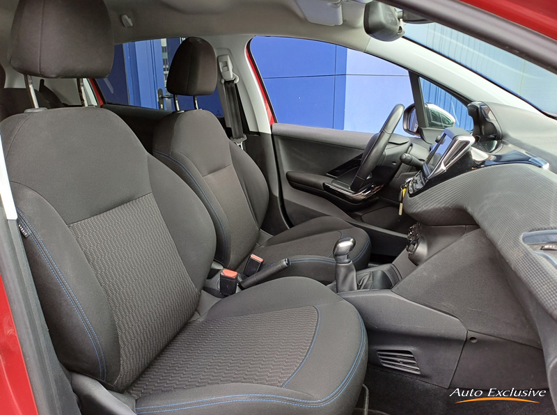 PEUGEOT 208 5P STYLE 1.2L PURETECH 82CV S&S
