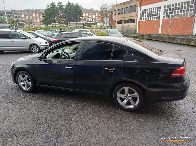 VOLKSWAGEN PASSAT 1.6 TDI BLUEMOTION TECH 4P