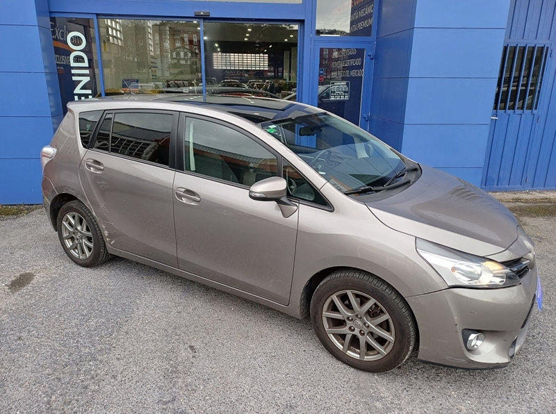 TOYOTA VERSO 115D ADVANCE + SKYVIEW 7 PLAZAS