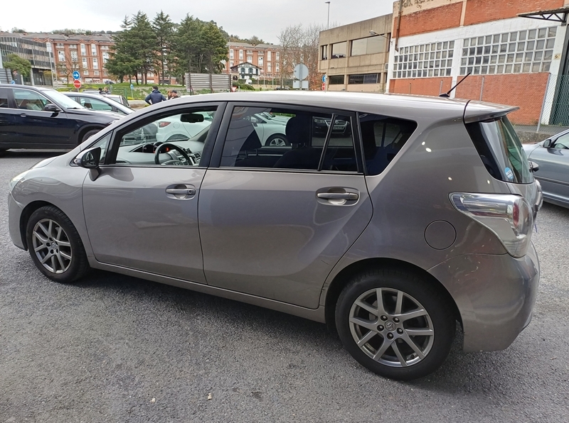 TOYOTA VERSO 115D ADVANCE + SKYVIEW 7 PLAZAS