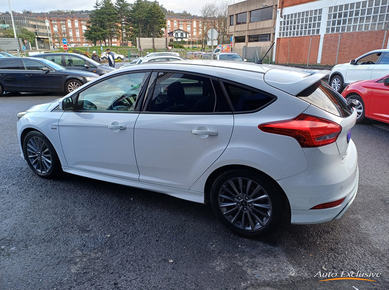 FORD FOCUS 1.0 STLINE ECOBOOST