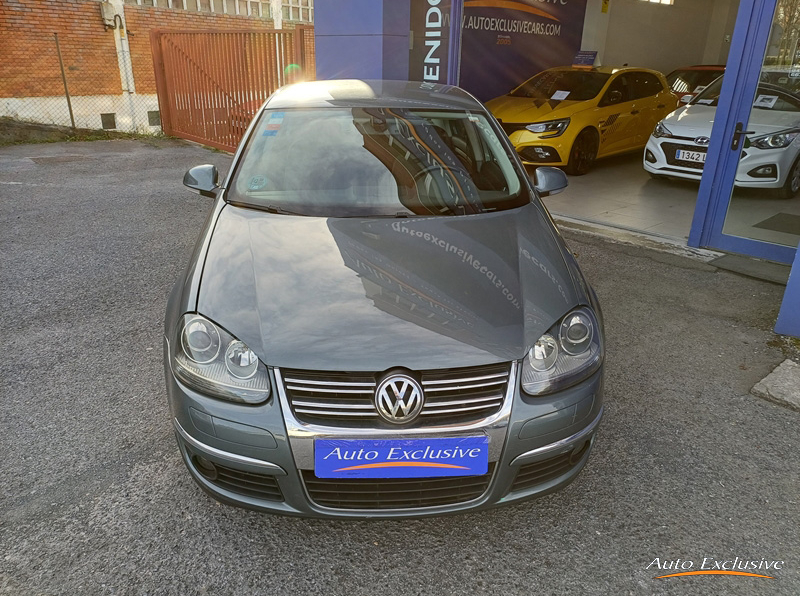 VOLKSWAGEN JETTA 1.4 TSI ADVANCE 4P