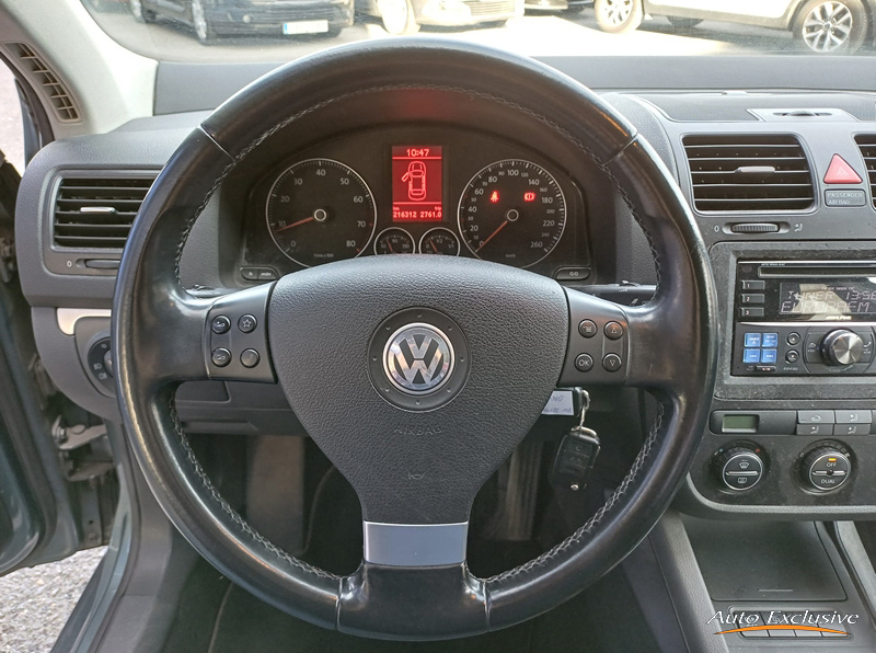 VOLKSWAGEN JETTA 1.4 TSI ADVANCE 4P